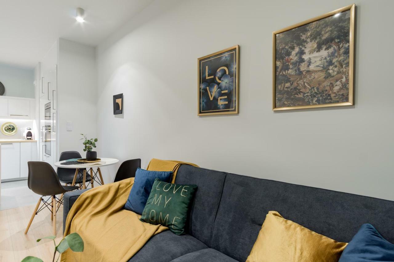 Mennica Residence Chic Apartment Варшава Экстерьер фото