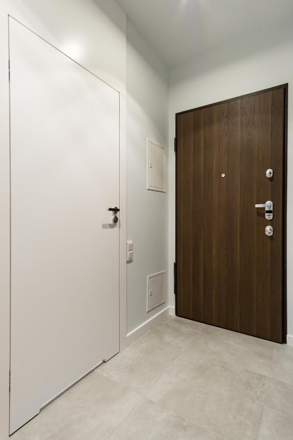 Mennica Residence Chic Apartment Варшава Экстерьер фото